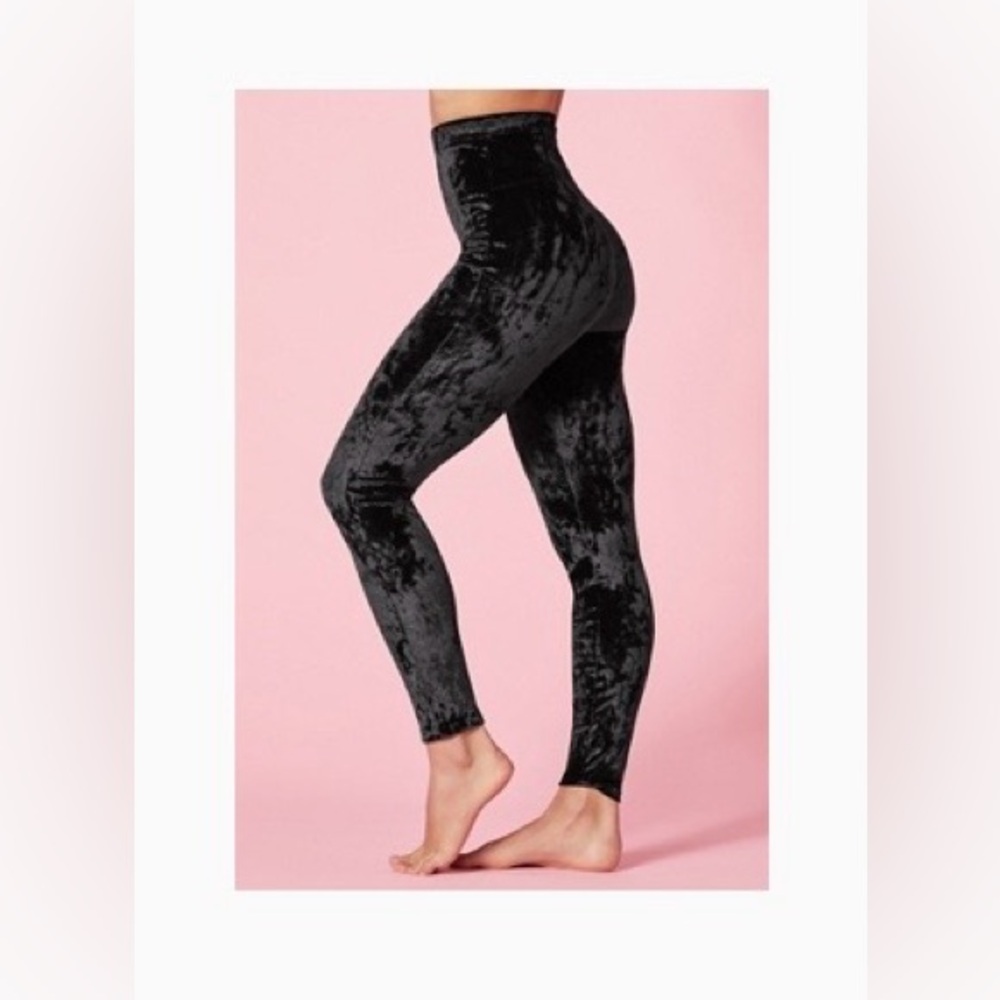 YITTY Blue and Black Activewear velvet 2x